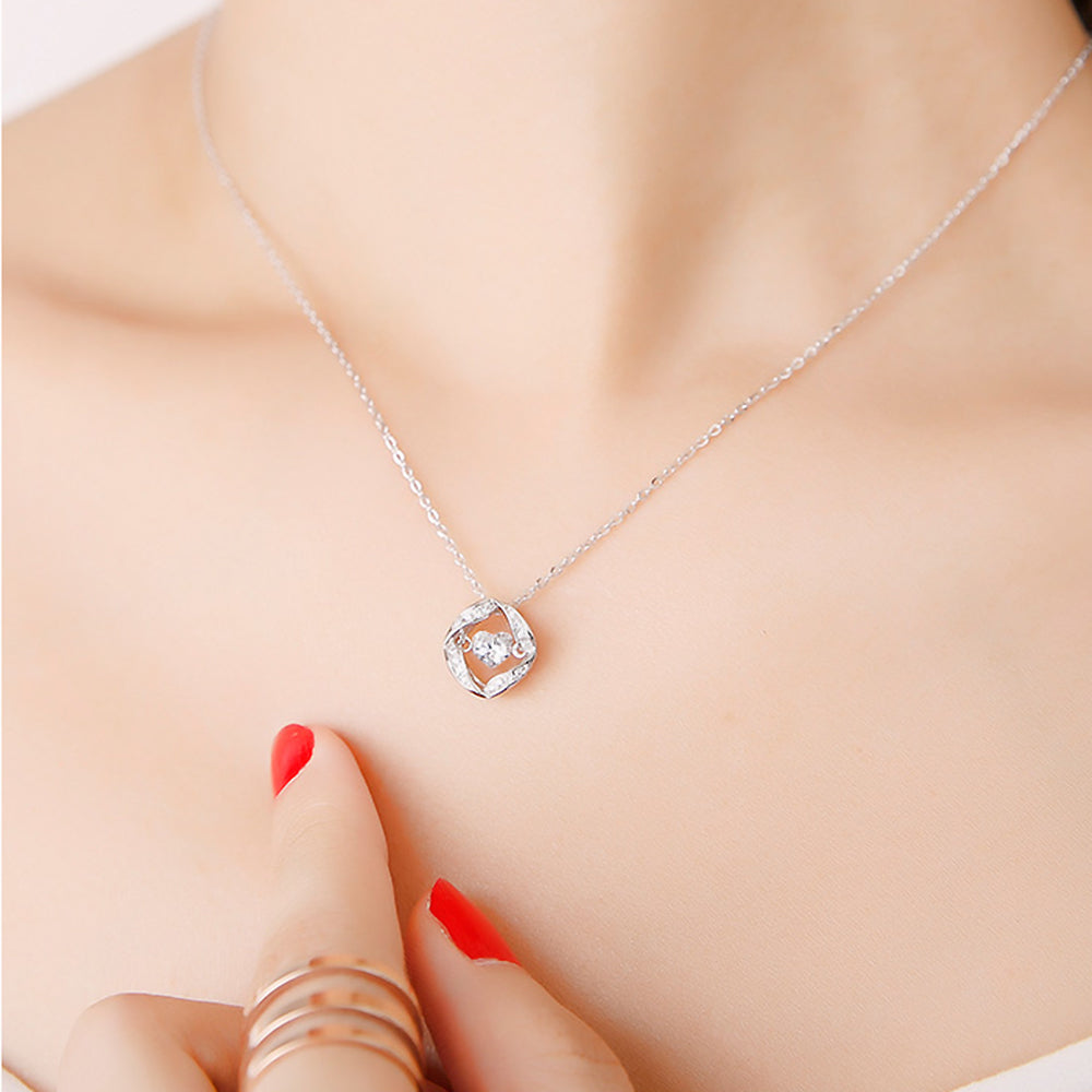 18K金靈動生命之光鑽墜