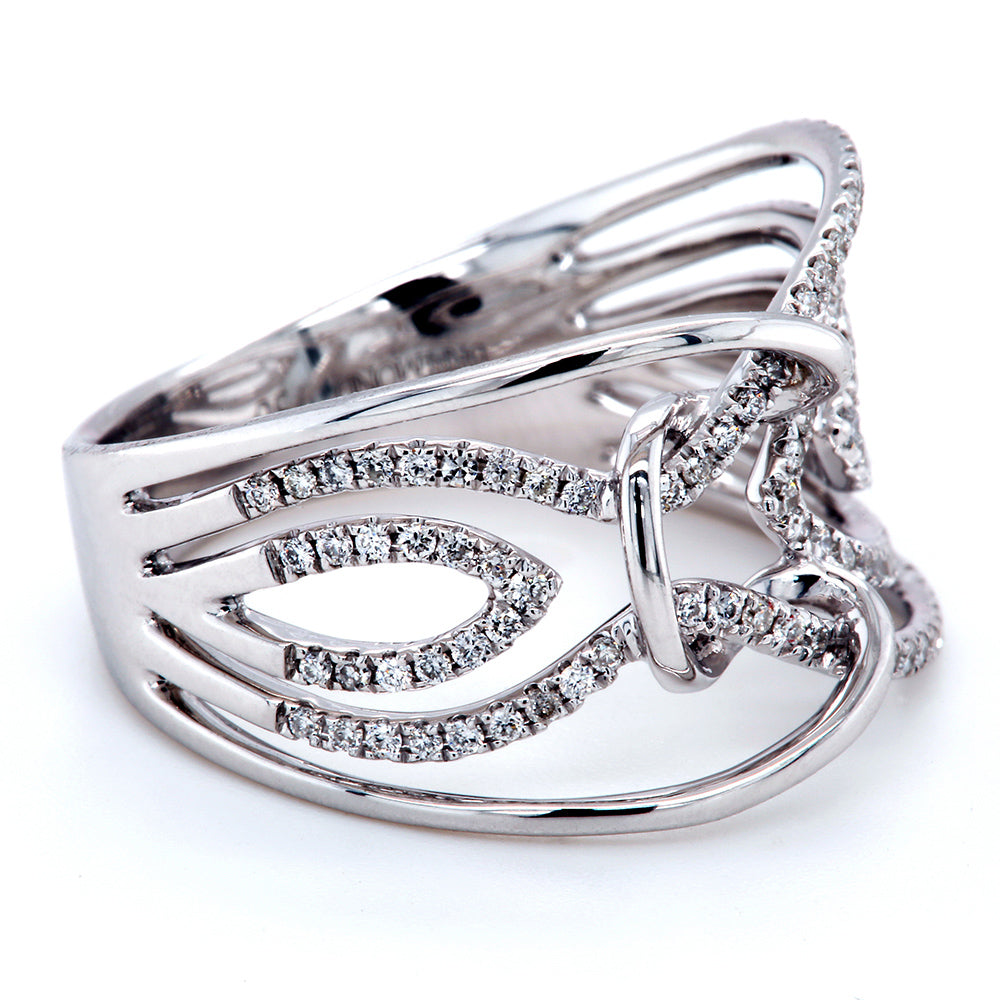 50分光采飛揚鑽戒